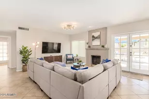 5259 E Paradise Ln, Scottsdale, AZ 85254 - Photo 3