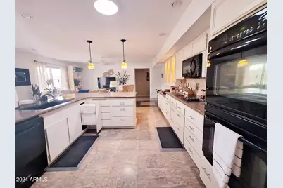 9514 W Spanish Moss Lane, Sun City, AZ 85373 - Photo 25