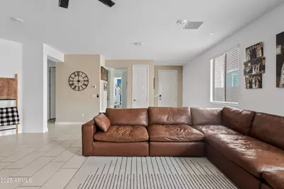 377 W Pinnacle Ridge Drive, San Tan Valley, AZ 85140 - Photo 3