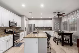 8374 W Rosewood Ln, Peoria, AZ 85383 - Photo 15