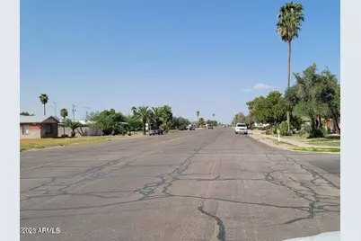 400 N Santa Cruz Avenue #5, 6, 7 & 8, Eloy, AZ 85131 - Photo 1