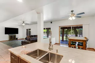 7326 W Pershing Ave, Peoria, AZ 85381 - Photo 13