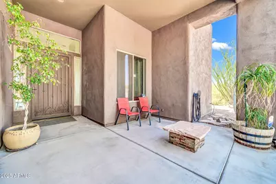 3335 W Carriage Drive, Phoenix, AZ 85086 - Photo 3