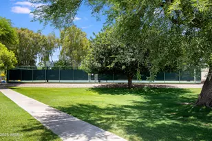 2425 E Oregon Ave, Phoenix, AZ 85016 - Photo 27