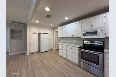 1840 E Clarendon Avenue, Phoenix, AZ 85016 - Photo 7