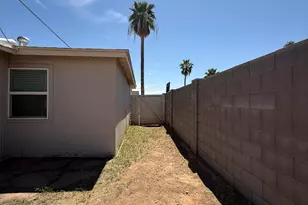 1840 E Clarendon Ave, Phoenix, AZ 85016 - Photo 37