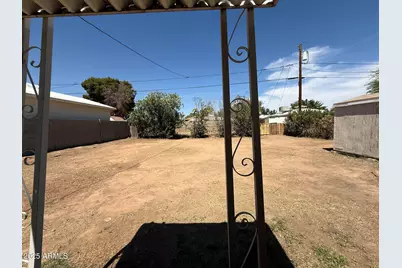 1840 E Clarendon Avenue, Phoenix, AZ 85016 - Photo 35