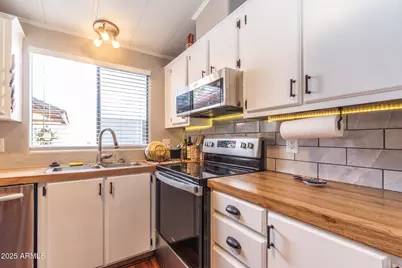 10955 N 79th Avenue #179, Peoria, AZ 85345 - Photo 17