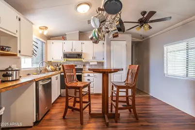 10955 N 79th Avenue #179, Peoria, AZ 85345 - Photo 15