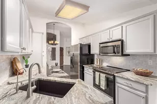 19812 N 90th Dr, Peoria, AZ 85382 - Photo 11