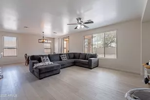 6959 S Wilson Dr, Chandler, AZ 85249 - Photo 7