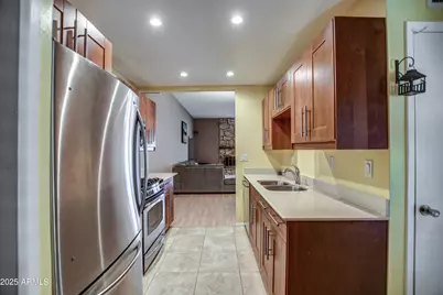 5234 N 15th Drive, Phoenix, AZ 85015 - Photo 7