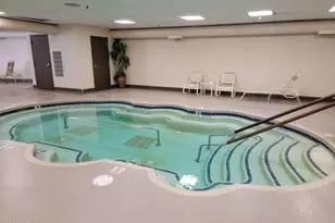 10739 W Saratoga Cir, Sun City, AZ 85351 - Photo 57