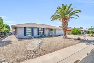 10739 W Saratoga Cir, Sun City, AZ 85351 - Photo 3