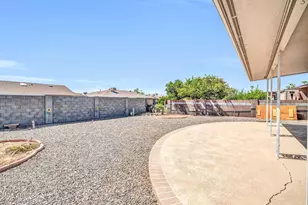 10739 W Saratoga Cir, Sun City, AZ 85351 - Photo 51