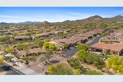 2304 N Steele Circle, Mesa, AZ 85207 - Photo 77