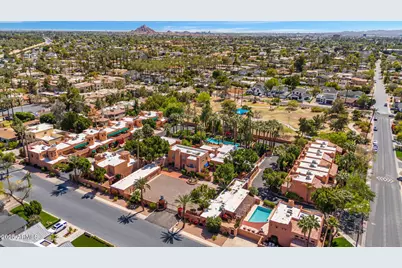 4203 E Hazelwood Street, Phoenix, AZ 85018 - Photo 15