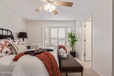 506 W Sandra Terrace, Phoenix, AZ 85023 - Photo 17