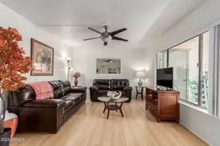 214 E Ruth Ave, Phoenix, AZ 85020 - Photo 11