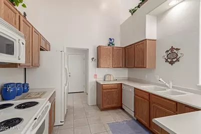 1439 N Desert Willow Street, Casa Grande, AZ 85122 - Photo 11