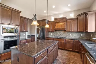 13648 W Jesse Red Dr, Peoria, AZ 85383 - Photo 13