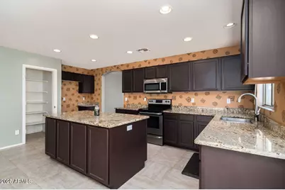 25386 W Darrel Drive, Buckeye, AZ 85326 - Photo 11