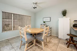 15621 W Sky Hawk Dr, Sun City West, AZ 85375 - Photo 17