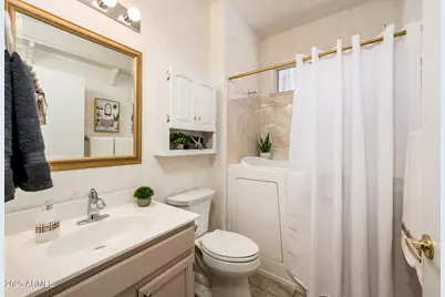 15621 W Sky Hawk Drive, Sun City West, AZ 85375 - Photo 23