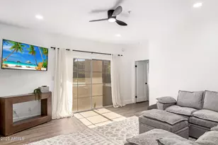 11333 N 92nd St, Scottsdale, AZ 85260 - Photo 5