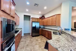 1653 W Ainsworth Dr, Anthem, AZ 85086 - Photo 11