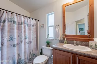 650 N Hawes Rd, Mesa, AZ 85207 - Photo 33