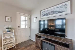 650 N Hawes Rd, Mesa, AZ 85207 - Photo 9