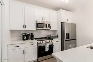 11333 N 92nd St, Scottsdale, AZ 85260 - Photo 5