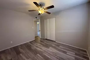 8115 N 56th Ave, Glendale, AZ 85302 - Photo 17