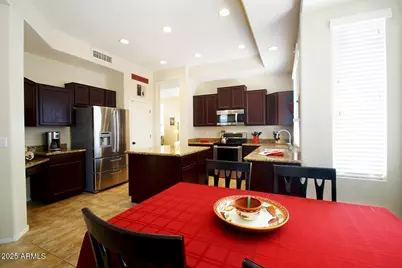 239 W Desert Avenue, Gilbert, AZ 85233 - Photo 13