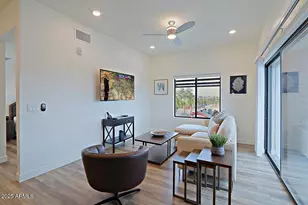 475 N 9th St, Phoenix, AZ 85006 - Photo 11