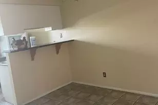 653 W Guadalupe Rd, Mesa, AZ 85210 - Photo 3