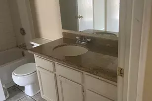 653 W Guadalupe Rd, Mesa, AZ 85210 - Photo 9