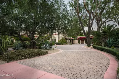 6019 N 62nd Place, Paradise Valley, AZ 85253 - Photo 3