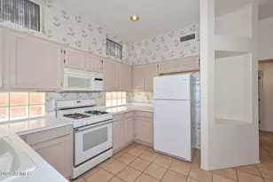 13612 W Robertson Dr, Sun City West, AZ 85375 - Photo 21