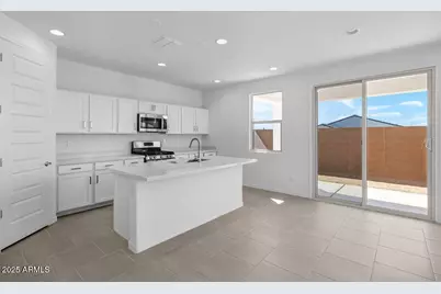 25161 N 165th Lane, Surprise, AZ 85387 - Photo 5