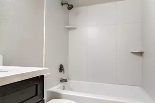 4870 W Almeria Rd, Phoenix, AZ 85035 - Photo 17