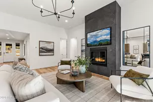 2348 Shaded Spg Trl, Flagstaff, AZ 86005 - Photo 3