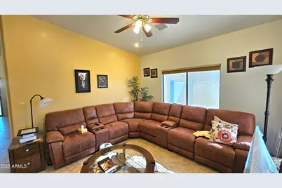 14946 S Avalon Road, Arizona City, AZ 85123 - Photo 7