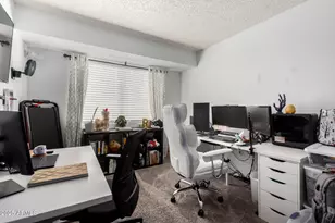 2040 S Longmore, Mesa, AZ 85202 - Photo 17