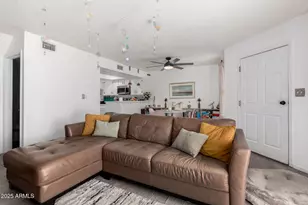 2040 S Longmore, Mesa, AZ 85202 - Photo 5