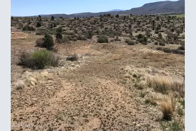 18351 S Peeples Valley Road #13, Peeples Valley, AZ 86332 - Photo 3