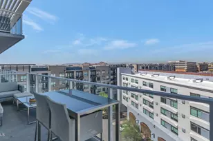 4422 N 75th St, Scottsdale, AZ 85251 - Photo 17