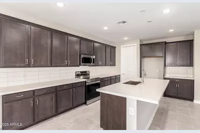 31619 N Shady Pasture Lane, San Tan Valley, AZ 85143 - Photo 11