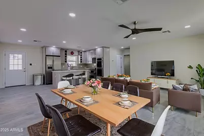 542 E Flynn Lane, Phoenix, AZ 85012 - Photo 5